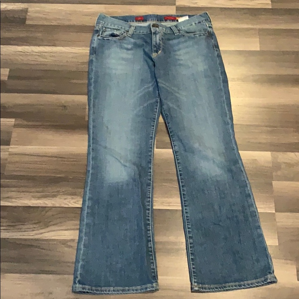 X2 Size 8 Medium Wash Boot Cut Jeans